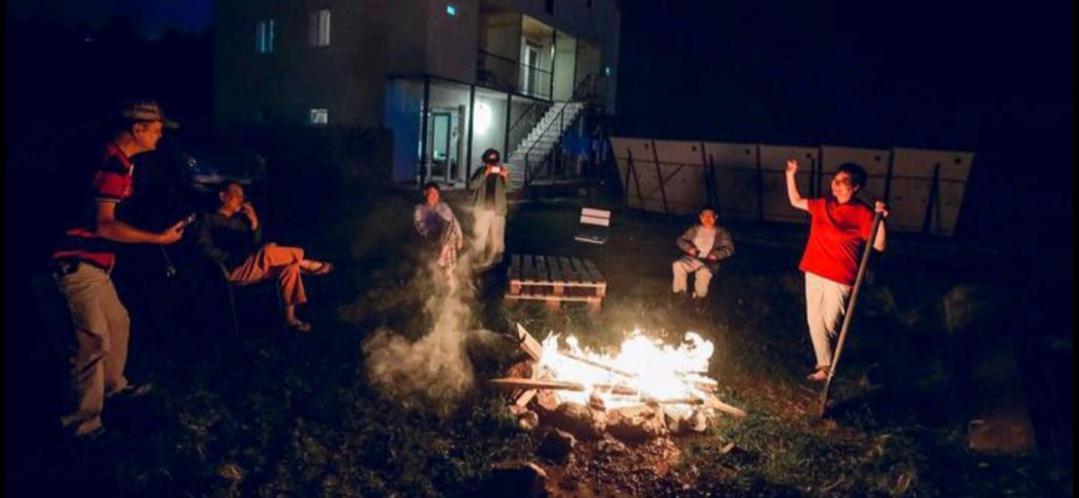 Stop House Местия Екстериор снимка